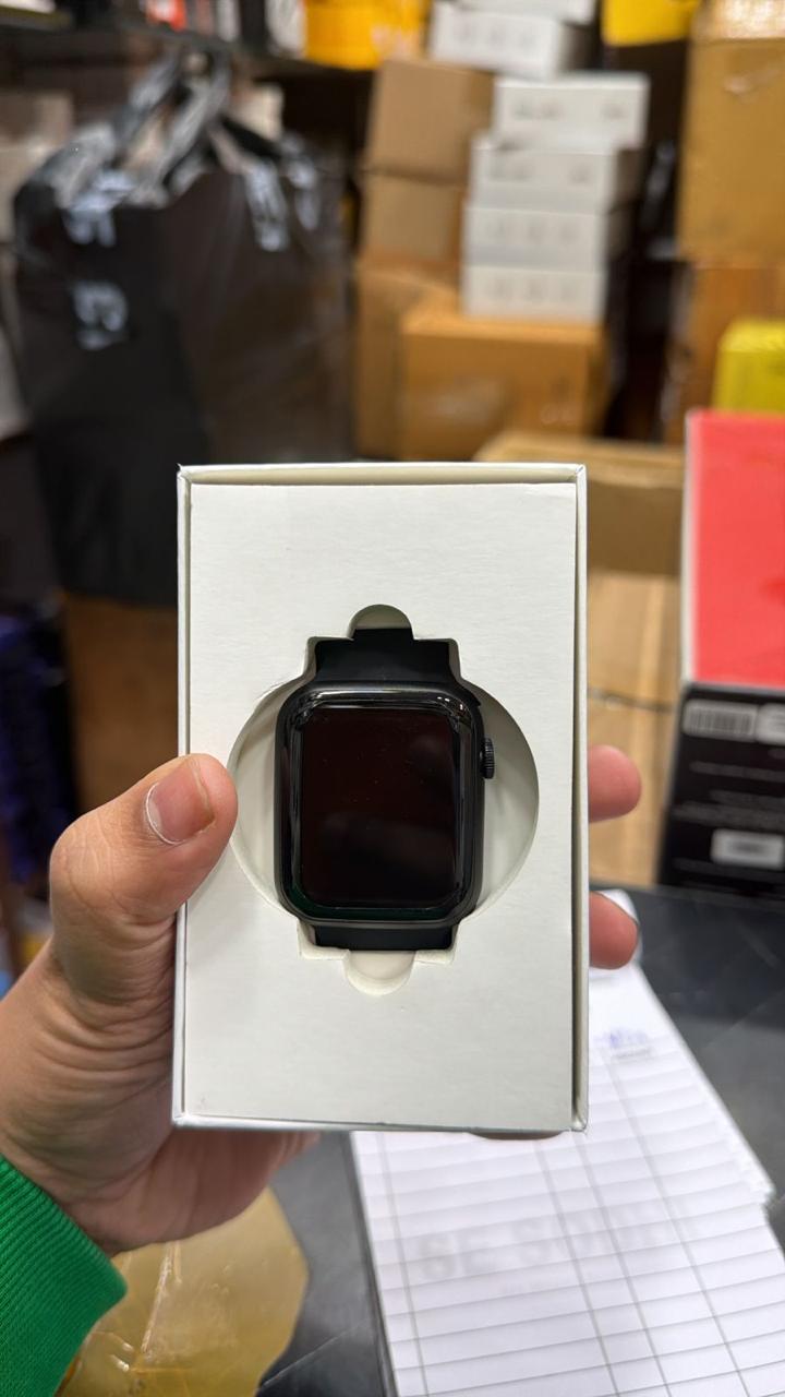 Fireboltt Smartwatch Mix models (Non-Calling) (Pack of 10pc)